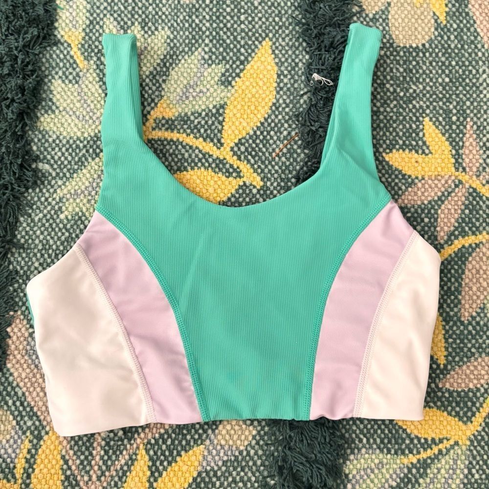 WILO Ribbed Sports Bra Mint & Lavender Small